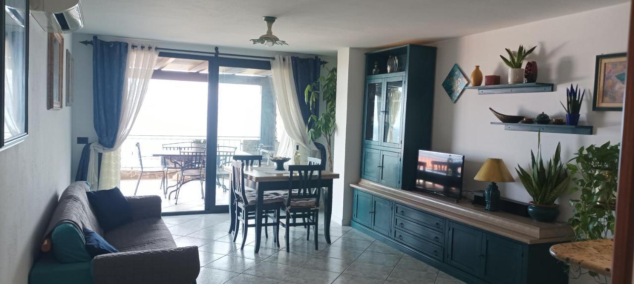 Appartamento Picasso Cala Gonone Bagian luar foto