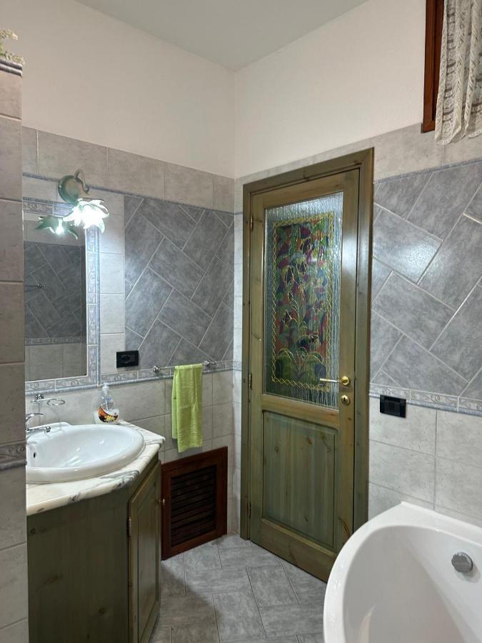 Appartamento Picasso Cala Gonone Bagian luar foto